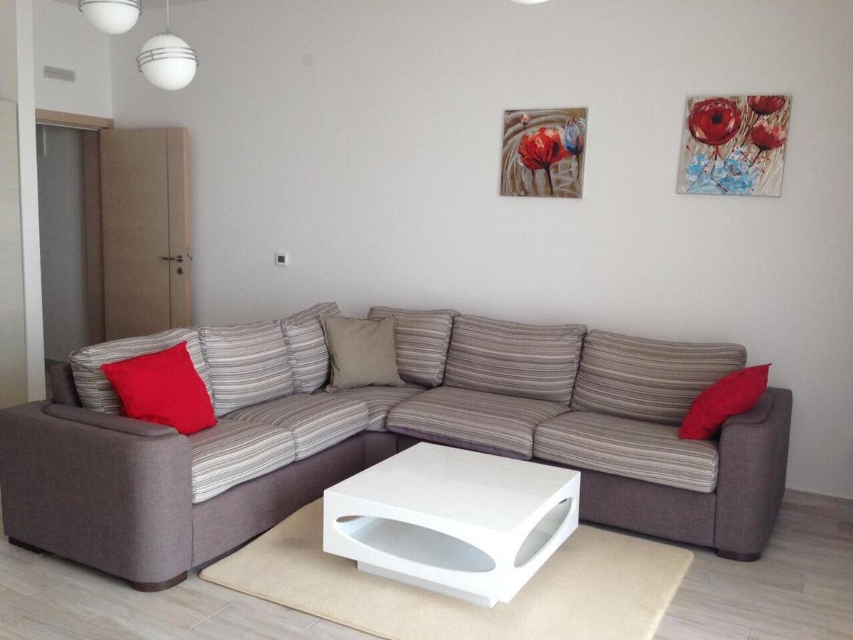 Sky Fort Apartments Dobra Voda Kültér fotó