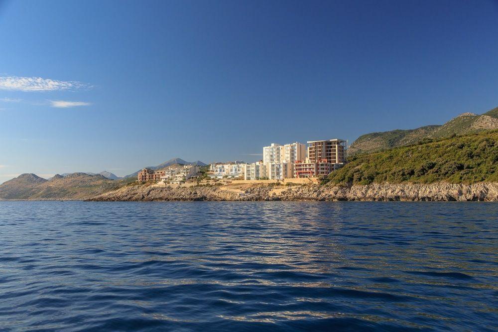 Sky Fort Apartments Dobra Voda Kültér fotó